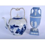 A RARE LARGE ANTIQUE SPODE BLUE AND WHITE TEAPOT AND COVER together with a wedgwood vase. 23 cm high