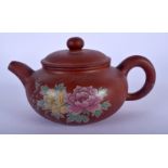A CHINESE YIXING POTTERY TEAPOT AND COVER 20th Century. 14 cm x 8 cm.