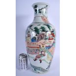 A LARGE LATE 19TH CENTURY CHINESE FAMILLE VERTE PORCELAIN VASE Guangxu, painted with figures and lan