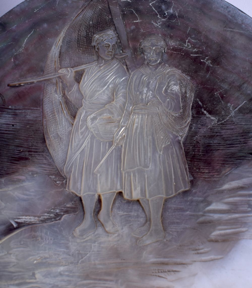 A PAIR OF 19TH CENTURY EUROPEAN CARVED MOTHER OF PEARL SHELLS decorated with a fisher man and fisher - Image 3 of 4