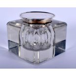 A VINTAGE STERLING SILVER INKWELL. 9 cm x 8 cm.