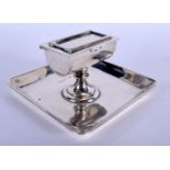 AN EDWARDIAN SILVER DESK STAND. London 1900. 264 grams. 12 cm x 6 cm.