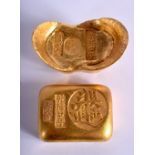 TWO CHINESE YELLOW METAL INGOTS 20th Century. 390 grams. 4 cm x 2.5 cm. (2)