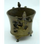 AN UNUSUAL 19TH CENTURY CHINESE TWIN HANDLED BRONZE CENSER Qing, bearing Xuande marks to base. 550 g