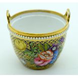 AN EARLY 19TH CENTURY SPODE TWIN HANDLED PORCELAIN BOWL Pattern 1166, painted with bold floral spays