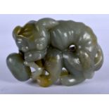 A CHINESE GREEN JADE CARVED FIGURE OF A BEAST 20th Century. 8 cm x 5 cm.