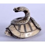 AN EARLY 20TH CENTURY JAPANESE MEIJI PERIOD CARVED BONE NETSUKE modelled as a tortoise. 4.25 cm x 4