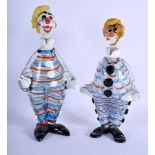 A PAIR OF VINTAGE ITALIAN MURANO STYLE CLOWN DECANTERS AND STOPPERS. 34 cm high.