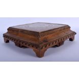 A MID 19TH CENTURY EUROPEAN MICRO MOSAIC INLAID STONE SQUARE FORM STAND decorated with a central mot