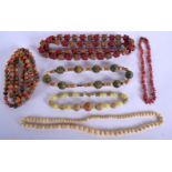 ASSORTED VINTAGE NECKLACES. (qty)