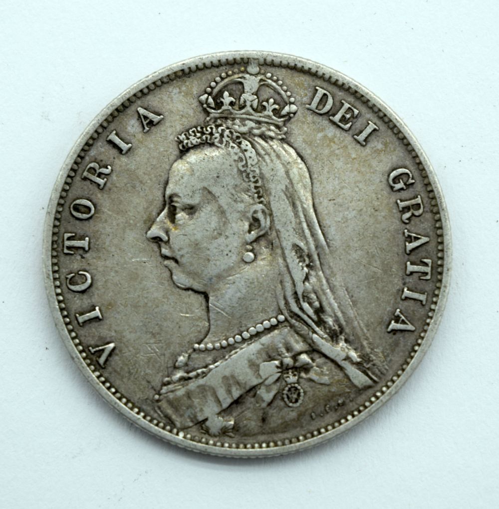 A collection of Coinage Victorian/George V 3/6penny,shillings,Florins,Crowns, notes (Qty) - Image 2 of 6