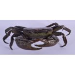 A JAPANESE BRONZE CRAB OKIMONO. 10 cm x 8 cm.