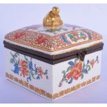 A 19TH CENTURY FRENCH SAMSONS OF PARIS PORCELAIN BOX AND COVER in the Japanese style, painted with f