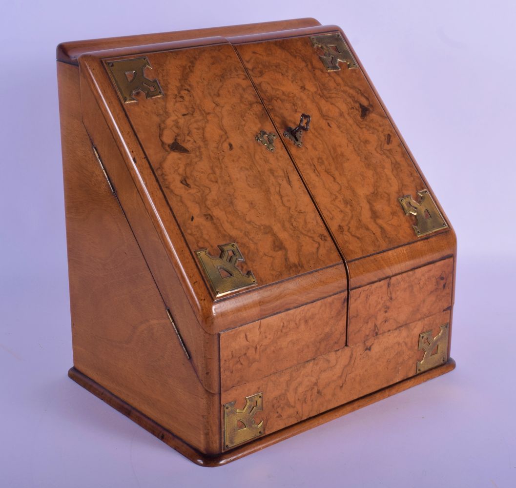 AN EARLY VICTORIAN BURR WALNUT GENTLEMAN'S STATIONARY DESK CABINET with assorted internal compartmen