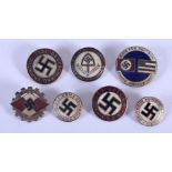 ASSORTED CONTINENTAL MILITARY BADGES (7)