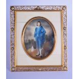 AN EARLY 20TH CENTURY EUROPEAN CARVED AND PAINTED IVORY MINIATURE depicting a man wearing blue. Mini