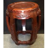 AN EARLY 20TH CENTURY CHINESE HARDWOOD CIRCULAR STAND Late Qing/Republic. 46 cm x 34 cm.