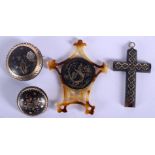 FOUR 19TH CENTURY CHINESE GOLD INLAID TORTOISESHELL PIQUE WORK BROOCHES. (4)