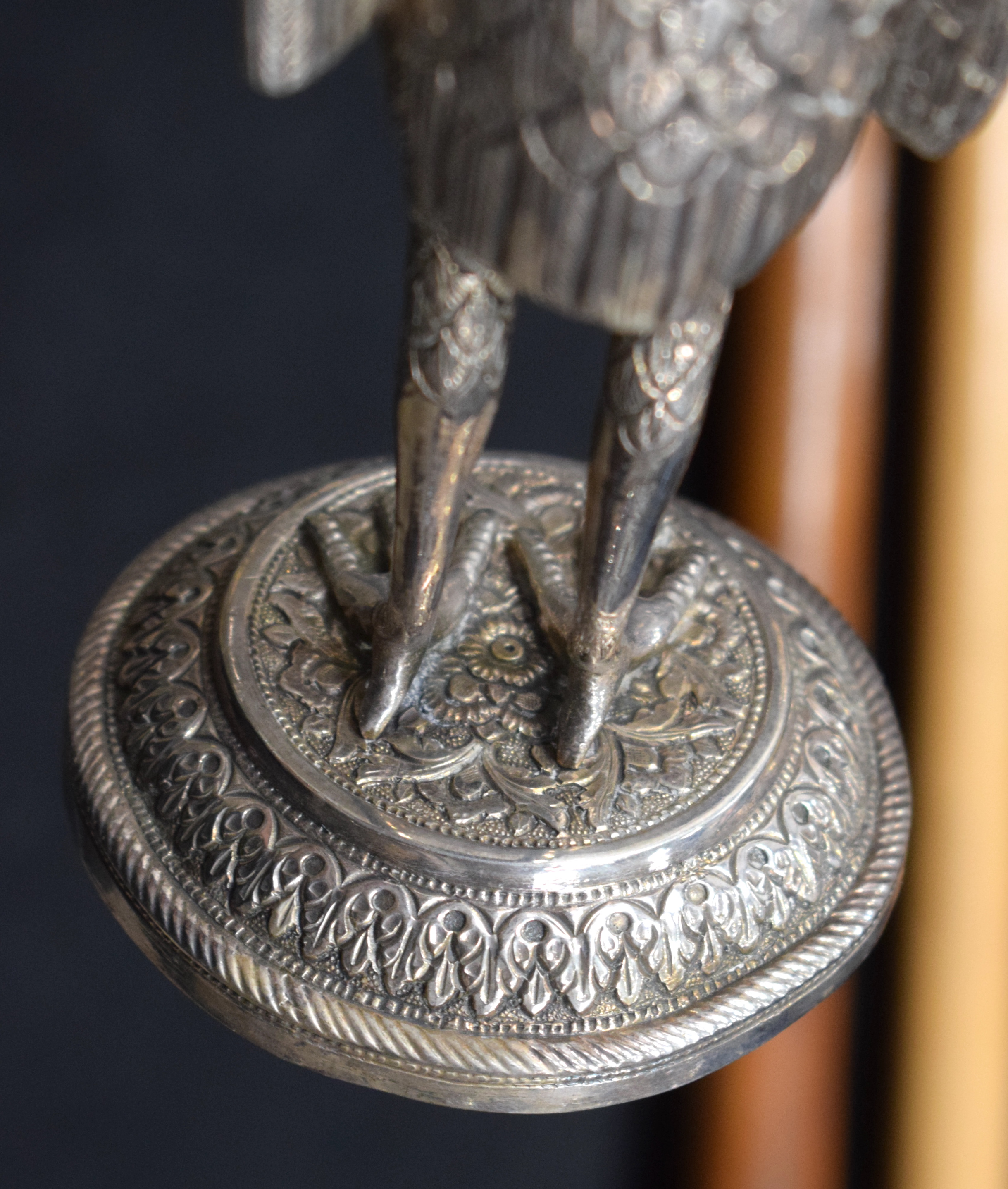 A RARE PAIR OF 19TH CENTURY INDIAN SILVER ROSEWATER SPRINKLERS modelled as birds holding aloft flora - Image 28 of 29