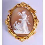 AN ANTIQUE YELLOW METAL CAMEO BROOCH. 5 cm x 6.5 cm.