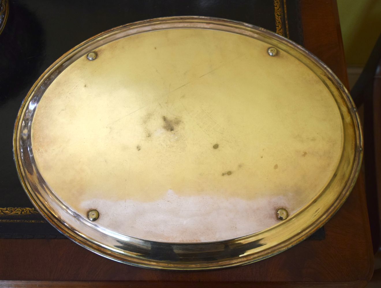 THREE LARGE 19TH CENTURY OLD SHEFFIELD PLATED TABLE COASTERS together with serving trays etc. Larges - Image 5 of 8