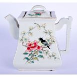 AN 18TH/19TH CENTURY CHINESE FAMILLE ROSE PORCELAIN WINE POT AND COVER Qing, enamelled with a bird a