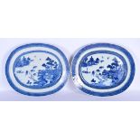 A LARGE PAIR OF 18TH CENTURY CHINESE BLUE AND WHITE PORCELAIN DISHES Qianlong. 40 cm x 30 cm.