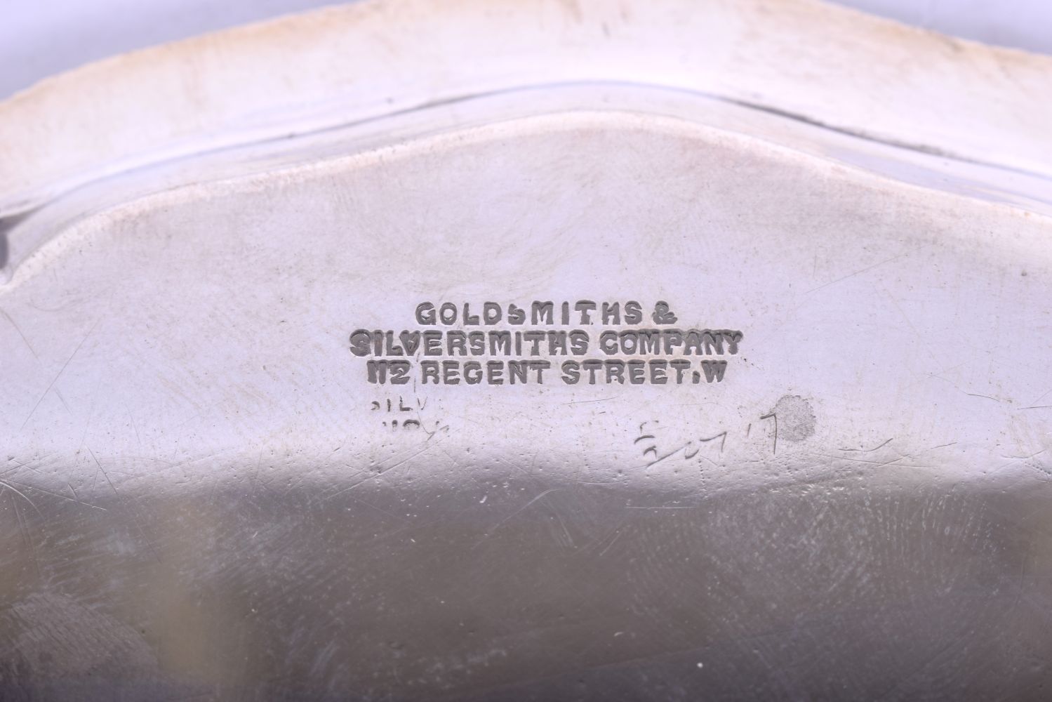 A SILVER AUTOGRAPHED SALVER. 380 grams. London 1917. 20 cm wide. - Image 5 of 5