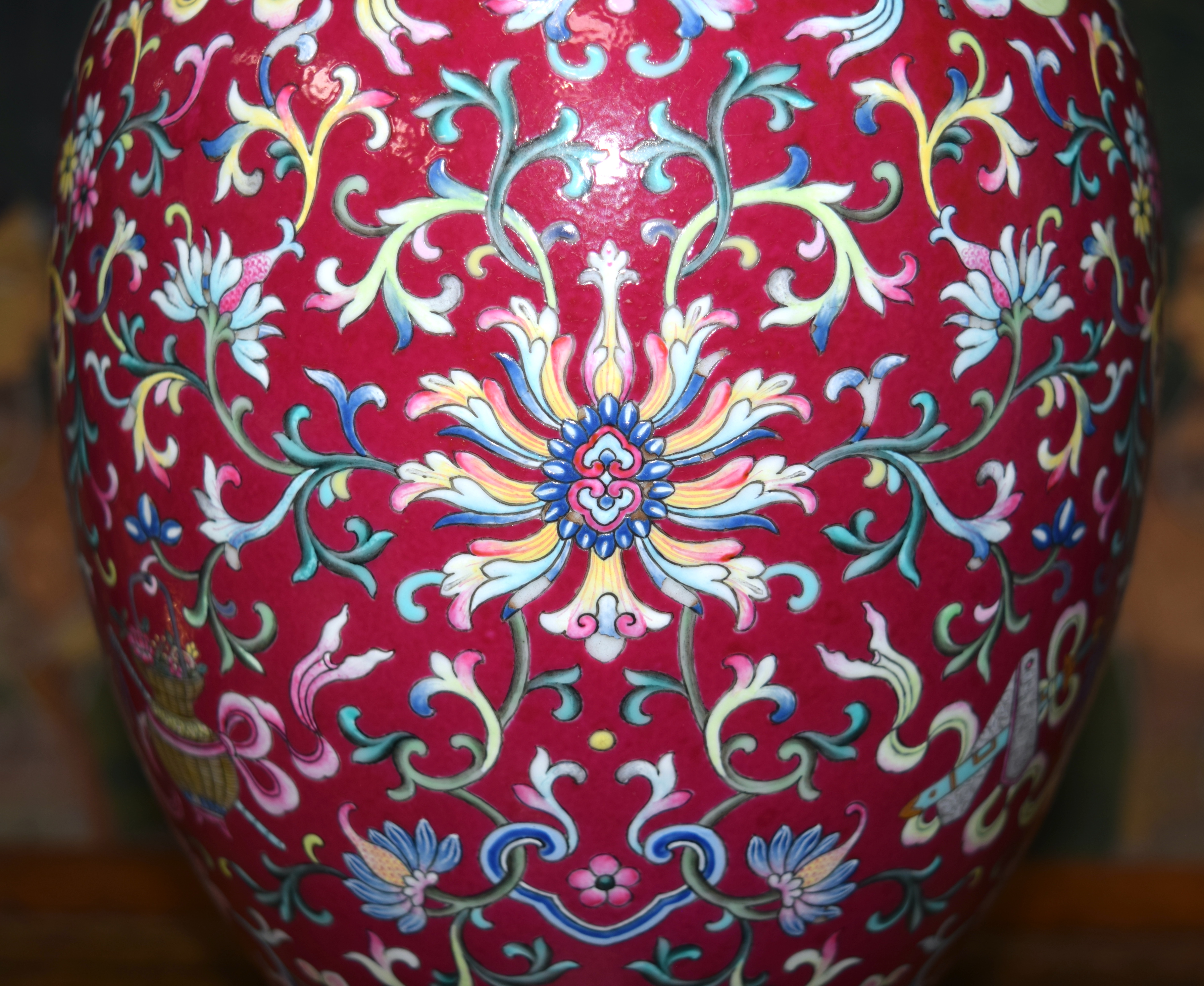 A FINE CHINESE TWIN HANDLED FAMILLE ROSE PORCELAIN FALANCAI RUBY GLAZED VASE Qianlong mark and proba - Image 8 of 44