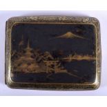 AN EARLY 20TH CENTURY JAPANESE MEIJI PERIOD MIXED METAL KOMAI STYLE CIGARETTE CASE decorated with Mt