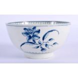 AN 18TH CENTURY WORCESTER BLUE AND WHITE PORCELAIN BOWL painted with moths and foliage. 9.5 cm diame