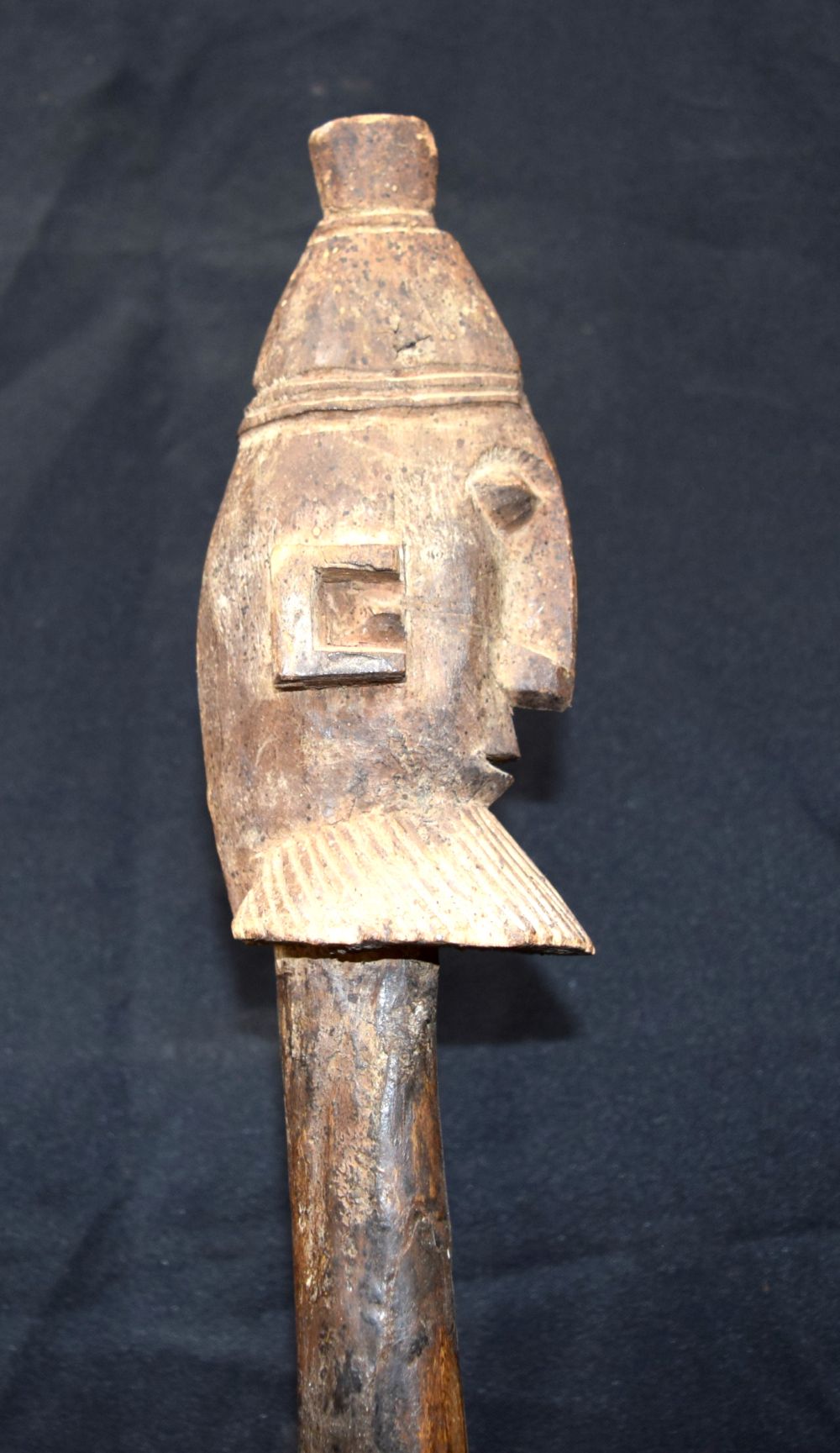 An African tribal Dogon musical instrument. 103 x 17cm - Image 3 of 7