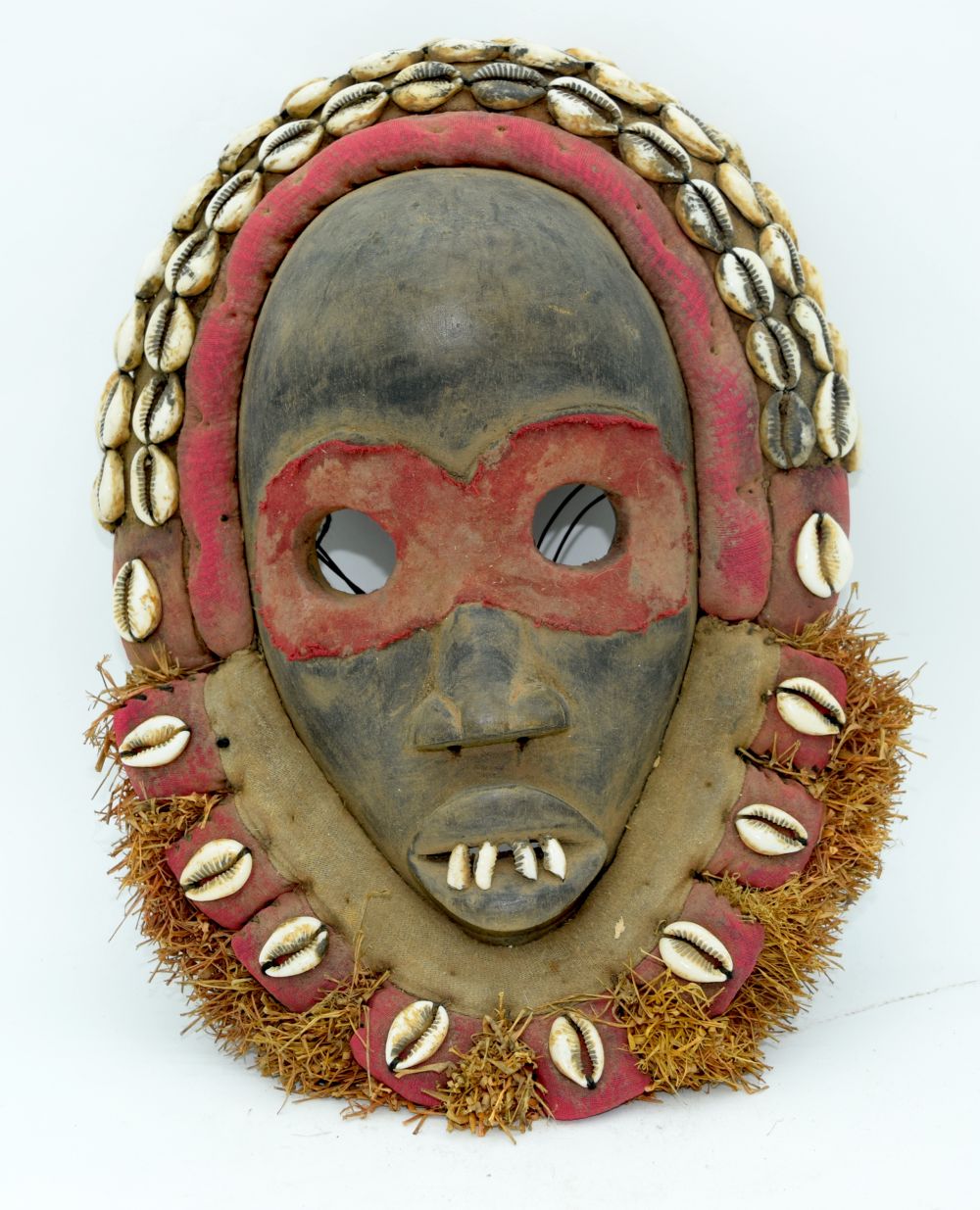 An African tribal Dan Zakpai Fire Watch mask. 33cm