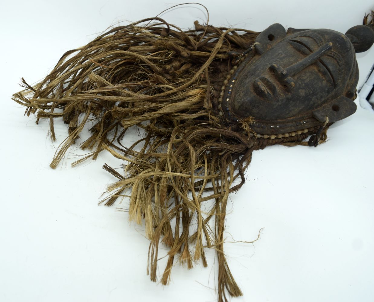 An African tribal Senufo Kpelie mask. 62cm - Image 3 of 6