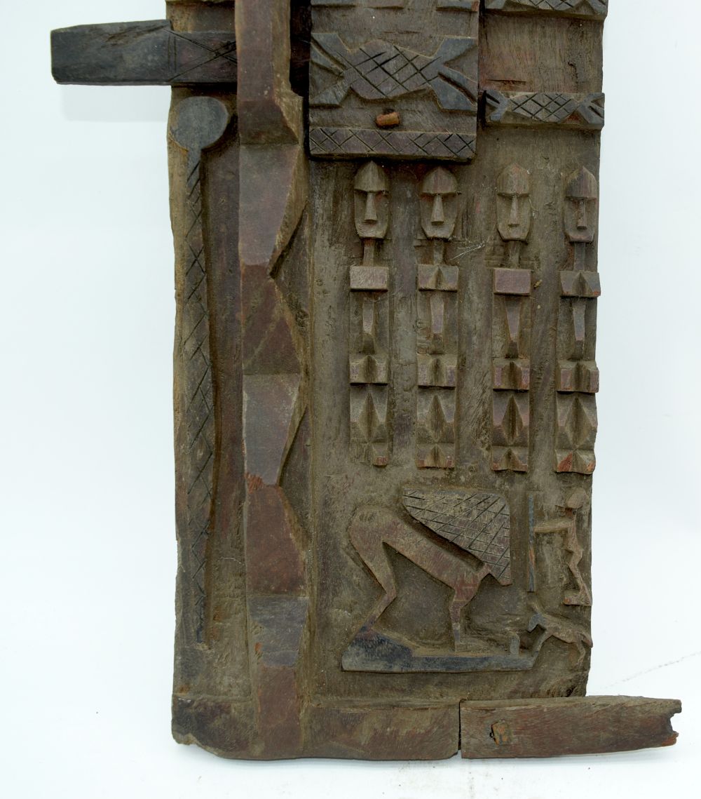 An African tribal Dogon door fragment. 47 x 20cm - Image 4 of 4