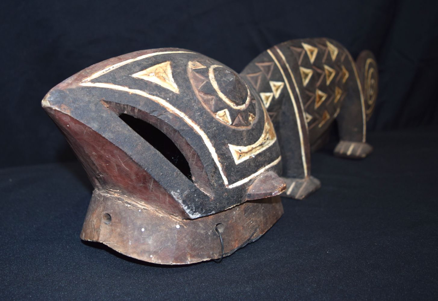 An African tribal BWA Chameleon mask. 77cm - Image 4 of 5