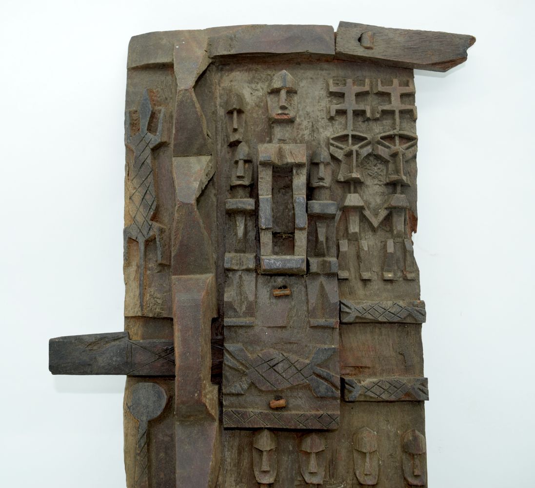 An African tribal Dogon door fragment. 47 x 20cm - Image 3 of 4