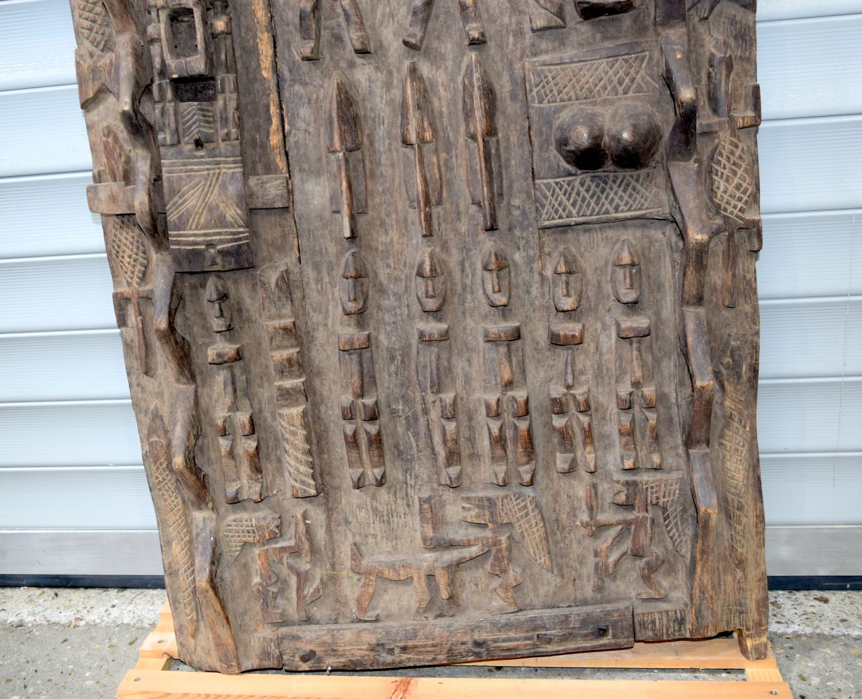 An African tribal Dogon Granary door. 102 x 66cm - Image 3 of 4