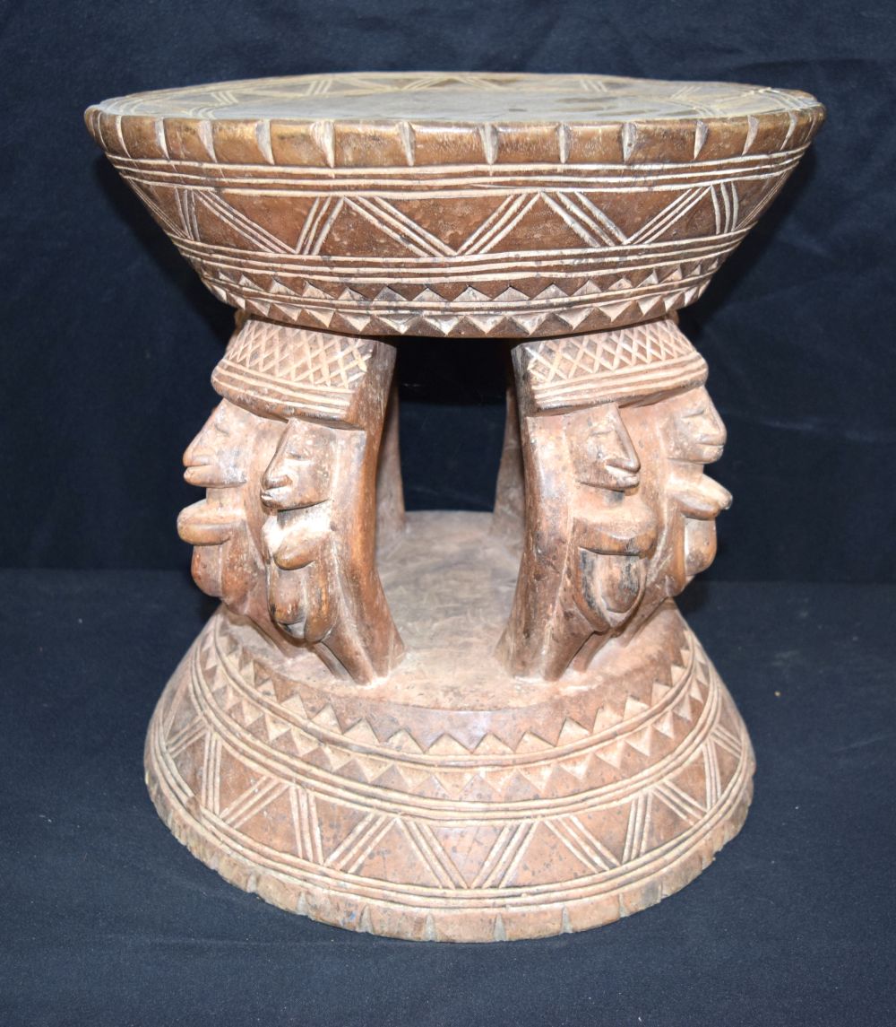 An African tribal Dogon stool. 39 x 38cm - Image 3 of 5