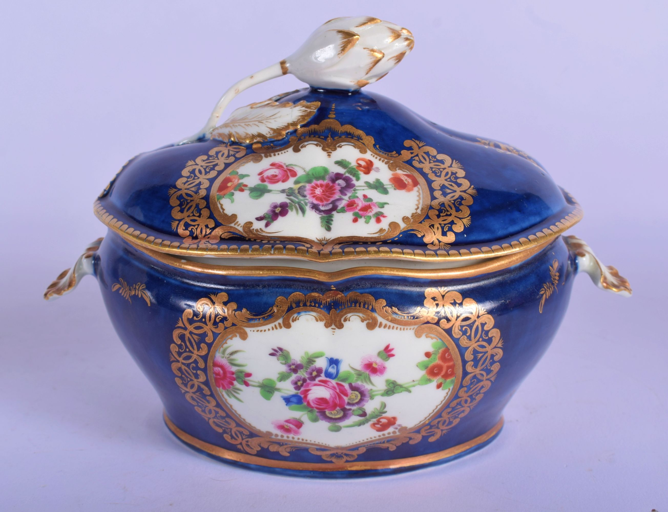 Worcester sauce tureen and cover with stand c.1770-75, the oval form painted with panels of polychro - Image 2 of 4