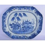 A LARGE 18TH CENTURY CHINESE EXPORT BLUE AND WHITE PORCELAIN DISH Qianlong. 45 cm x 35 cm.