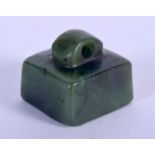 A LOVELY 19TH CENTURY CHINESE CARVED SPINACH JADE SEAL Qing. 2 cm square.