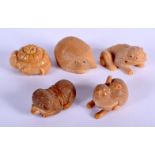 FIVE JAPANESE BONE NETSUKE IN THE FORM OF RABBITS (5)