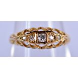 A GOLD AND DIAMOND RING. Size M, weight 1.89g