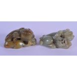 TWO 20TH CENTURY CHINESE CARVED GREEN JADE BEASTS . 6cm long (2)