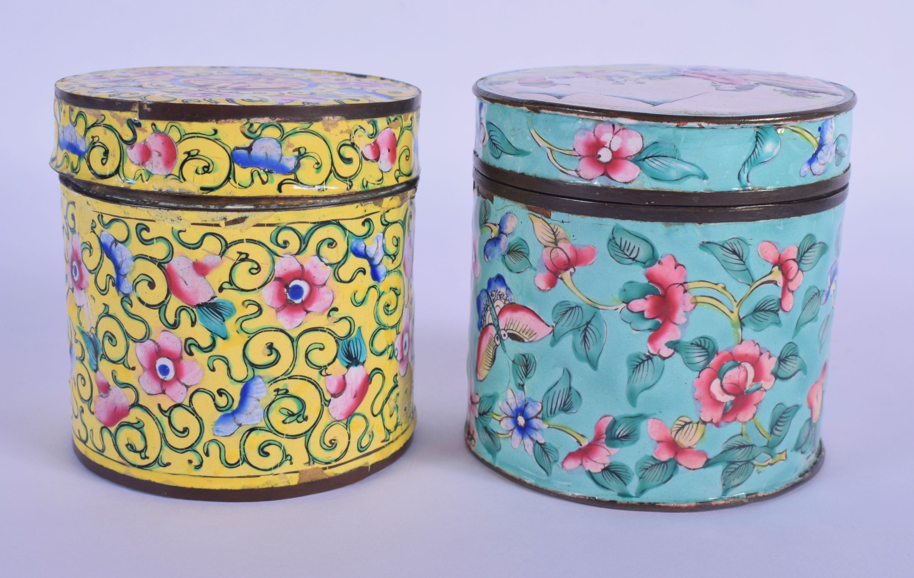 TWO LATE 19TH CENTURY CHINESE CANTON ENAMEL BOXES AND COVERS Qing. 9 cm x 6 cm. (2) - Image 2 of 4