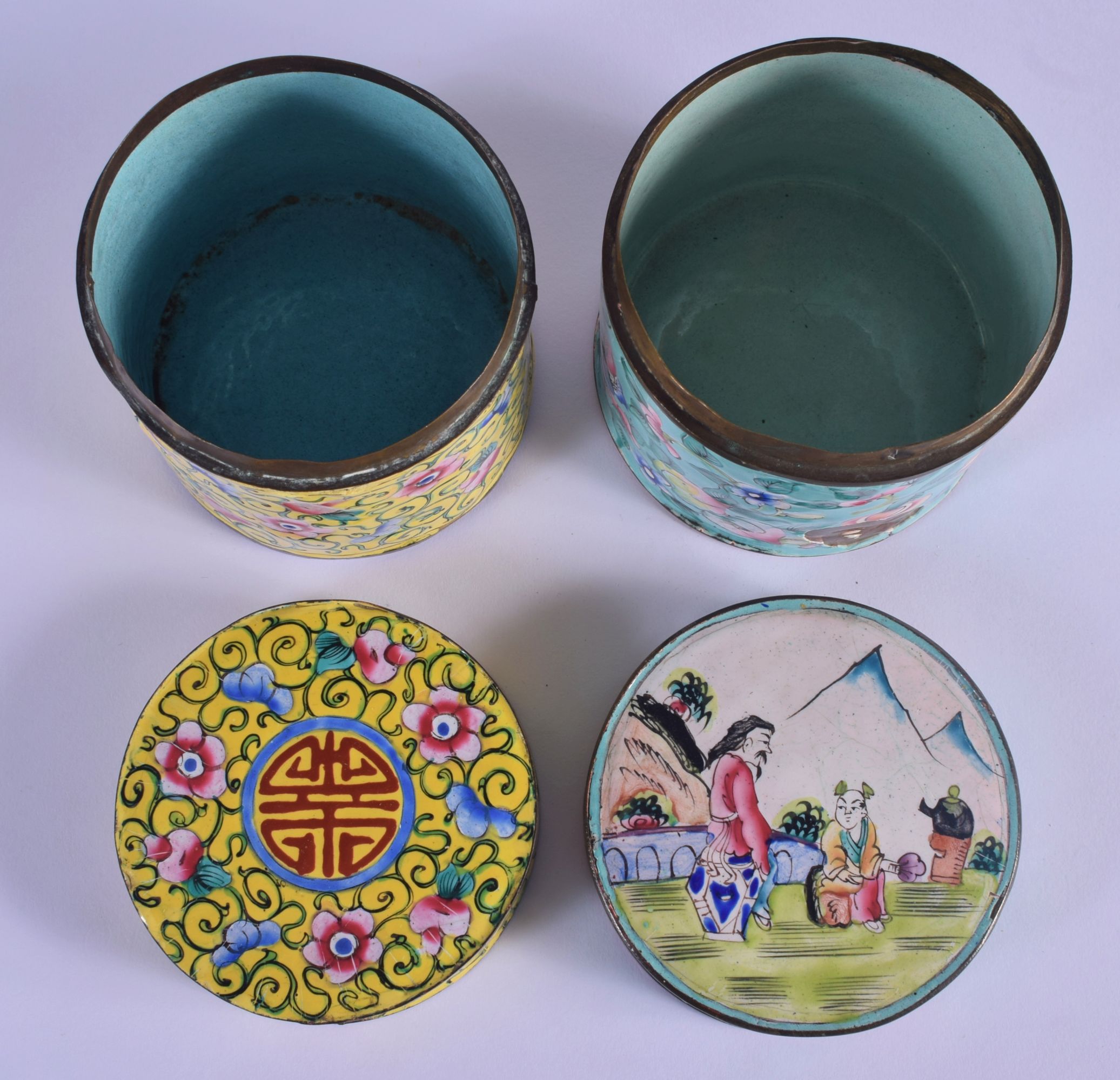 TWO LATE 19TH CENTURY CHINESE CANTON ENAMEL BOXES AND COVERS Qing. 9 cm x 6 cm. (2) - Image 3 of 4