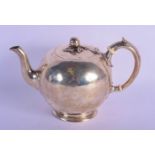 A VICTORIAN SILVER TEAPOT. London 1848. 531 grams. 23 cm x 15 cm.