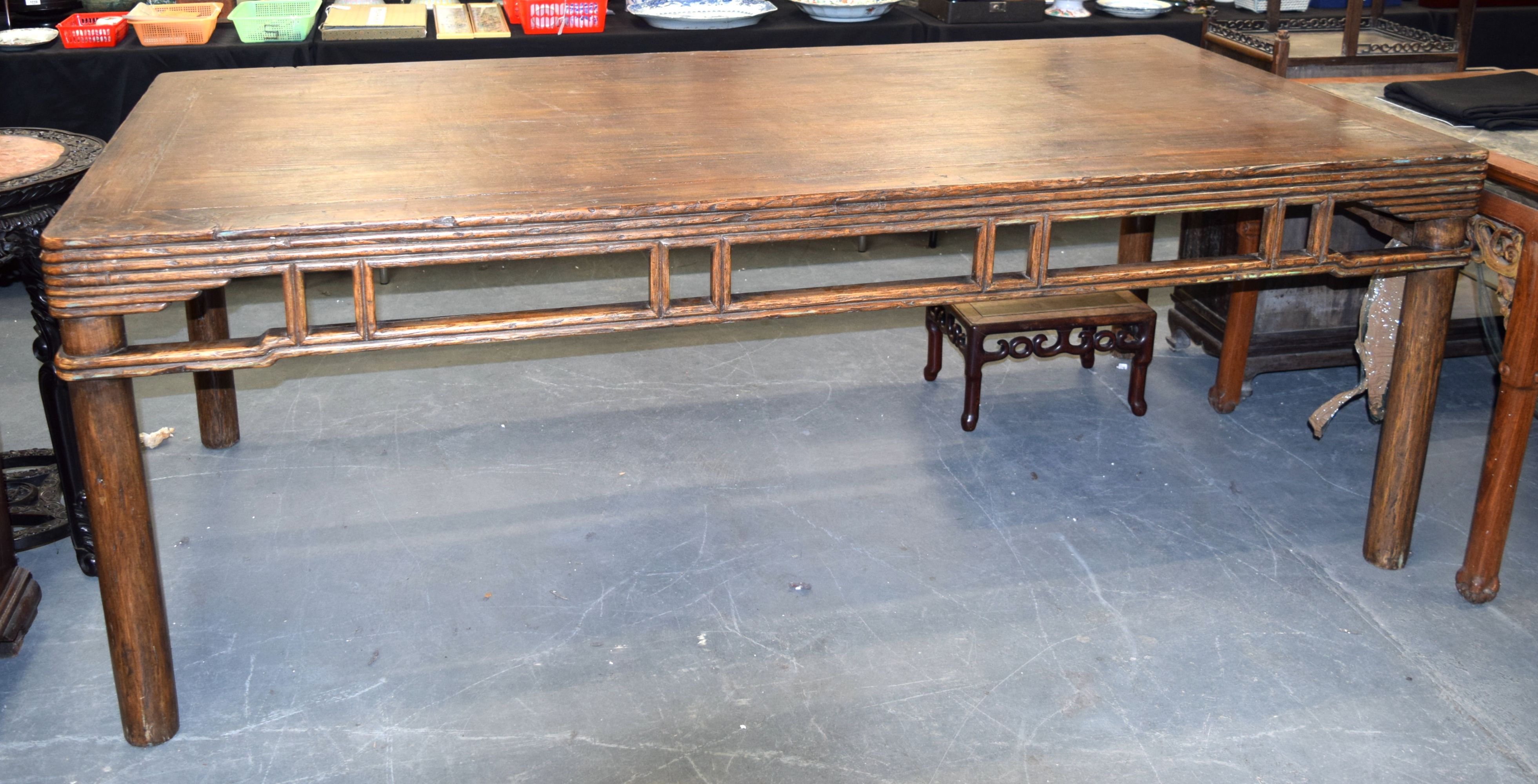 A VERY LARGE EARLY 20TH CENTURY CHINESE CARVED WOOD ARTISTS TABLE Late Qing/Republic. 230 cm x 120 c