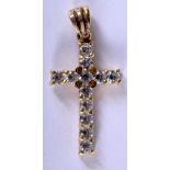 A JEWEL ENCRUSTED GOLD CRUCIFIX PENDANT. 3.3cm 1.6cm, weight 3.64g